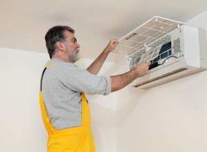 Klimatyzacja nie chłodzi? Zobacz najczęstsze przyczyny awarii domowych klimatyzatorów
