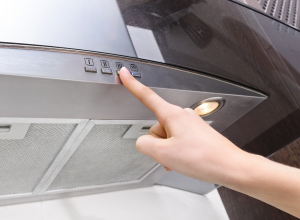 Brudny filtr w okapie